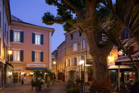 Neighbourhood