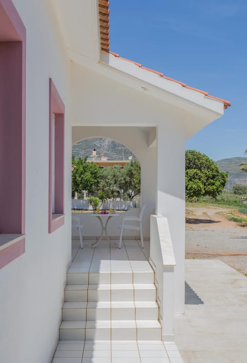 Ambelakia Studios Apartment in Islands