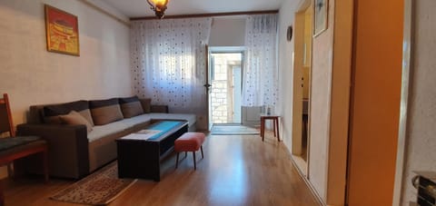 Apartments Jurić - 4 An apartment for 3 in the center Apartment in Hvar