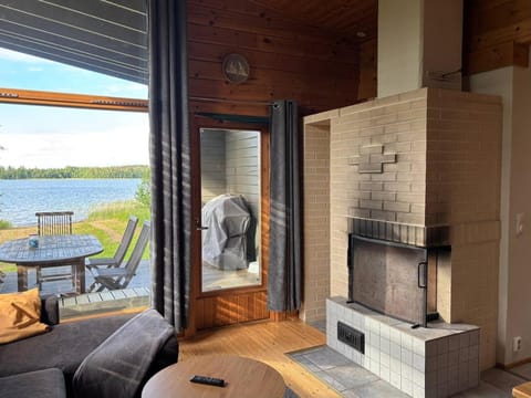 Seating area, Lake view, fireplace