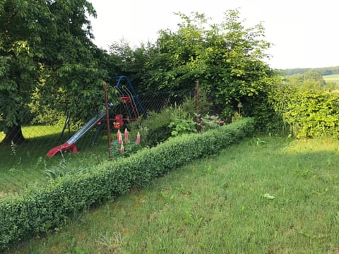 4 Kreuzstraße Laaschhof Apartment in Luxembourg