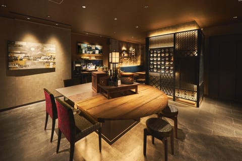 Lounge or bar