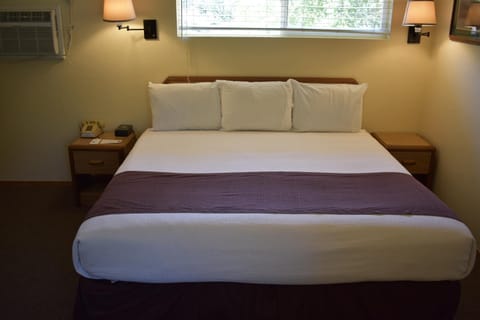 Lazy J Ranch Motel Motel in Three Rivers