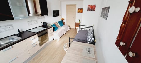 Kitchen or kitchenette, Living room, Dining area