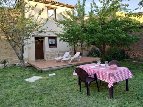 Patio, Facade/entrance, Garden