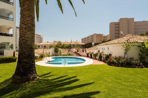 Garden, Swimming pool