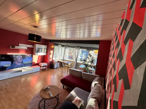 TV and multimedia, Living room, Photo of the whole room, Seating area