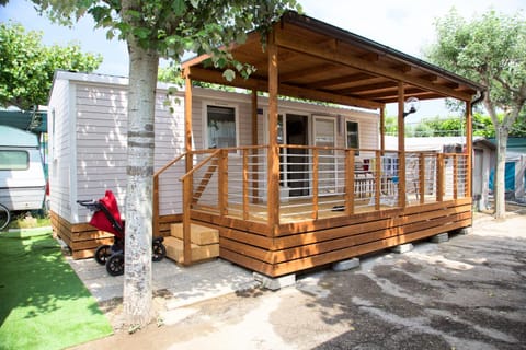Property building, Patio