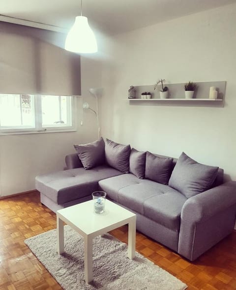 Apartman KEJ Apartment in Serbia