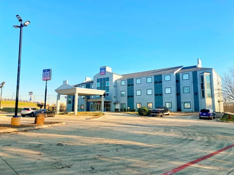 Lone Star Inn Hotel in Decatur