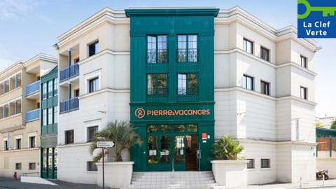 Property building, Day, Street view, Location