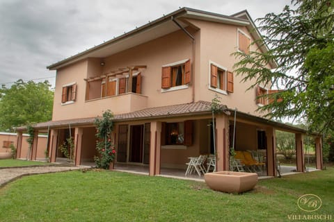 Villa Buschi House in Marche