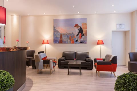 Lounge or bar