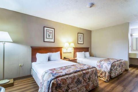 Photo of the whole room, On site