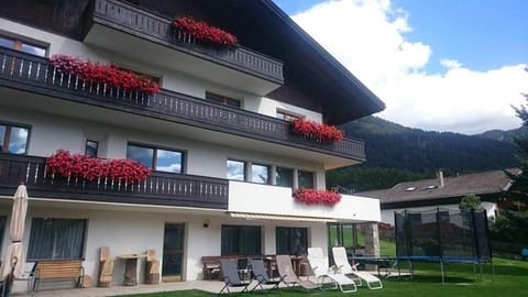 Pension Tirol Bed and Breakfast in Trentino-South Tyrol