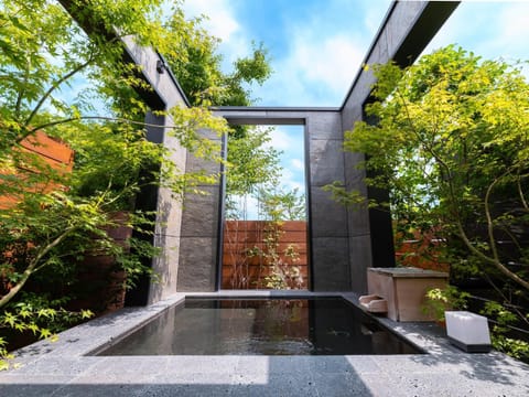 Open Air Bath