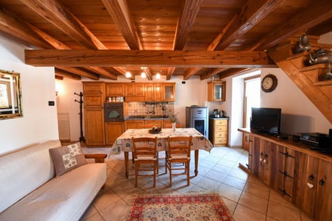 Property building, Living room