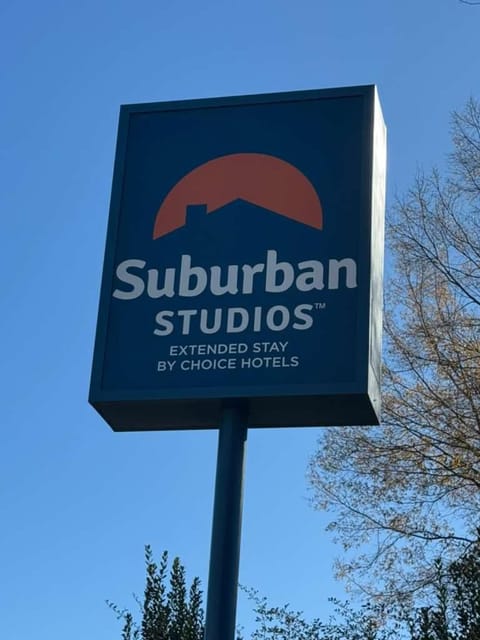 Property logo or sign, Logo/Certificate/Sign, Street view