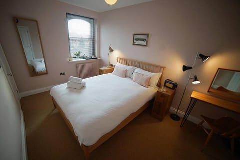 The Alma Taverns Boutique Suites - Room 5 - Hopewell House in Bristol