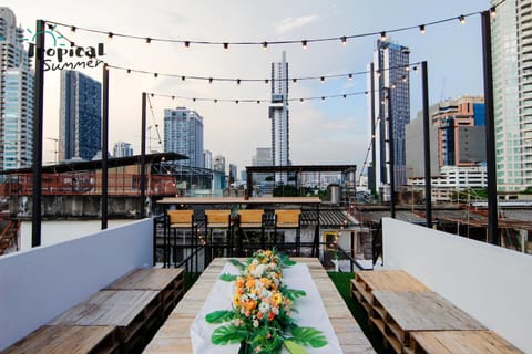 Balcony/Terrace, City view
