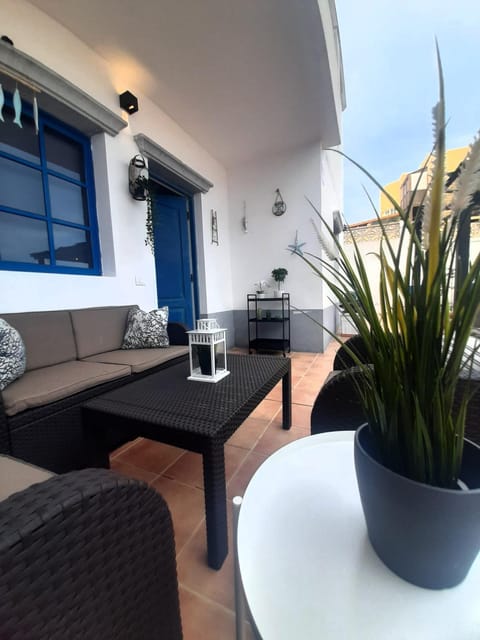 Patio, Garden, Balcony/Terrace