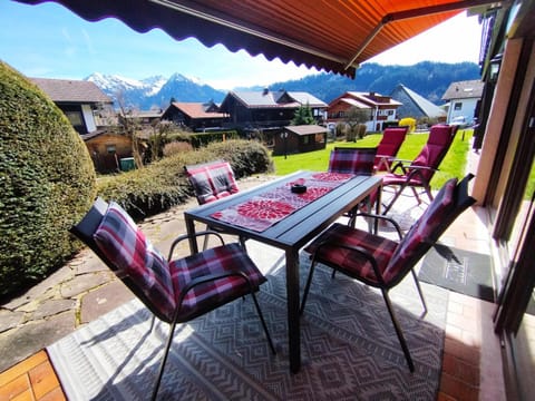 Der Sonnenhof - Ferienwohnungen Apartment in Oberstdorf