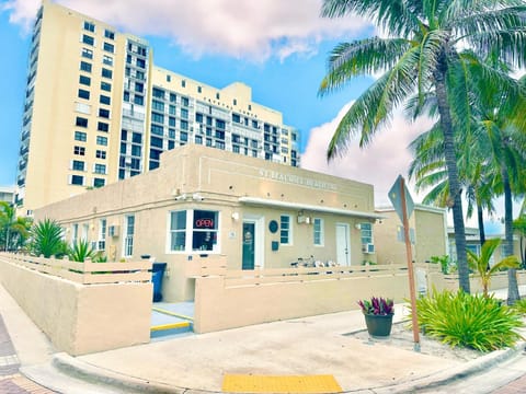 Property building, Day