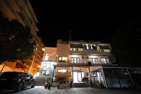 Property building, Night, Location