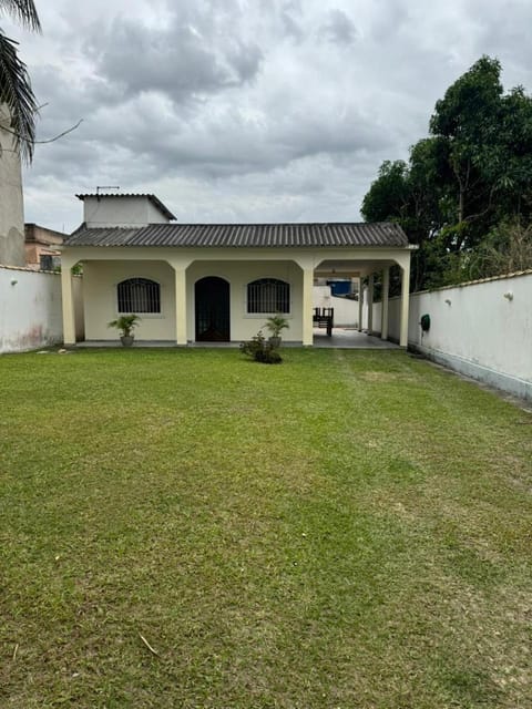 Casa familiar em São Pedro da Aldeia - RJ House in São Pedro da Aldeia