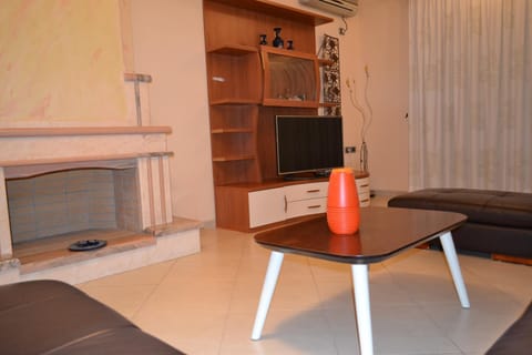 Penthouse Terrace De Luxe 4 Bedrooms Apartment Apartment in Vlorë