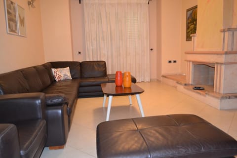 Penthouse Terrace De Luxe 4 Bedrooms Apartment Apartment in Vlorë