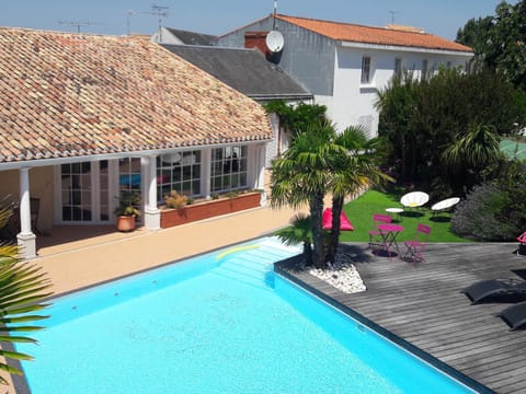Property building, Pool view, Swimming pool, Swimming pool, Open Air Bath