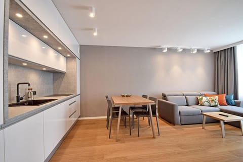 Kitchen or kitchenette, Living room, Seating area