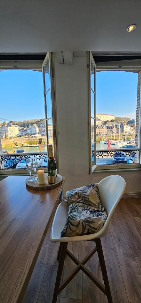 La jungle - Vue directe et magnifique sur le port- Apartment in Saint-Valery-en-Caux