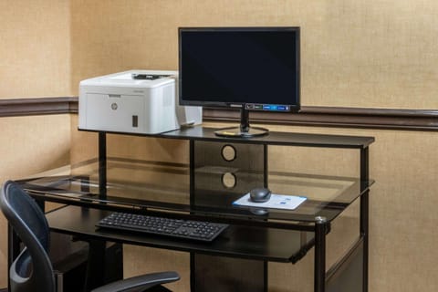 Business facilities, On site