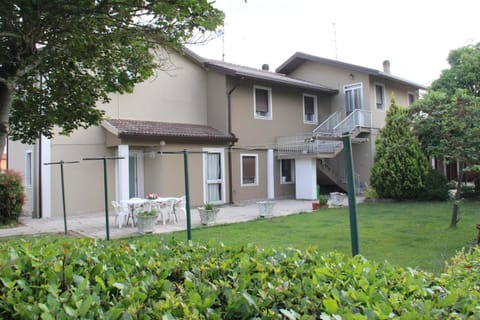 Property building, Day, Garden