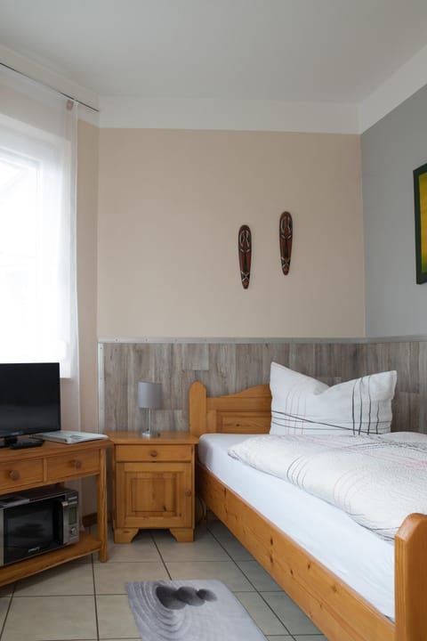 Seating area, Bedroom