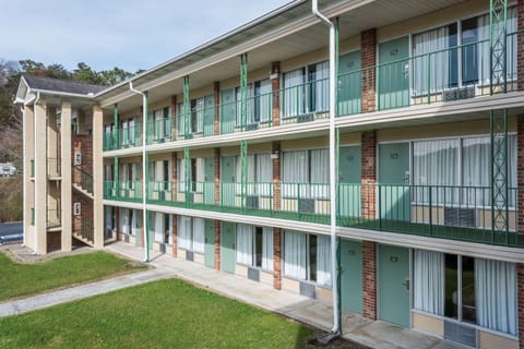 Property building, On site