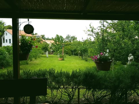 Garden, Garden view