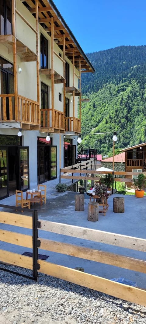 Property building, Natural landscape, Balcony/Terrace, Mountain view