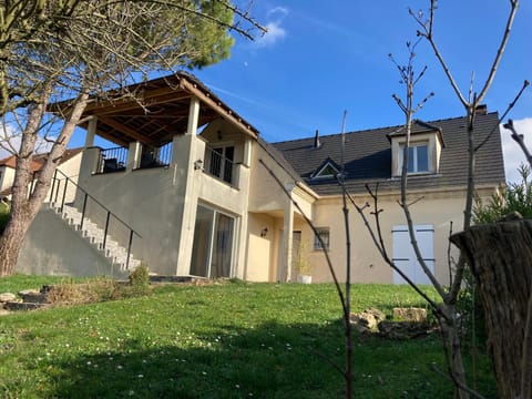 Toilet, Property building, Patio, Patio, Garden, Coffee/tea facilities, Balcony/Terrace, Garden view, Sunset, Parking, ATM, furniture, furniture, hair dresser, heating, internet, locker, locker, towels