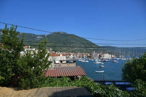 Seahouse Komiža Apartment in Komiža