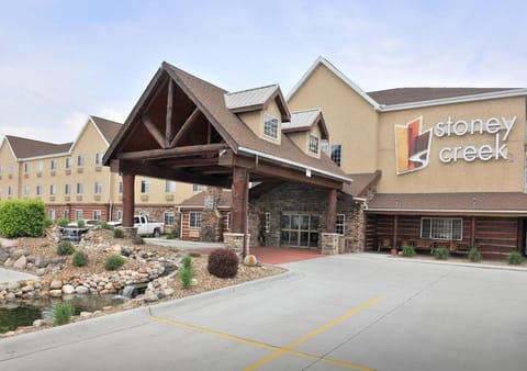 Property building, Facade/entrance, Street view