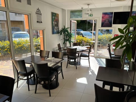 Restaurant/places to eat, Breakfast