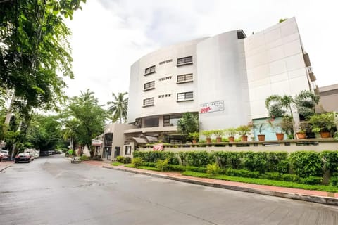 Property building, Street view