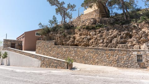 Facade/entrance, Garden view, Street view