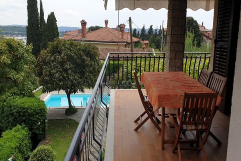 Balcony/Terrace, Pool view