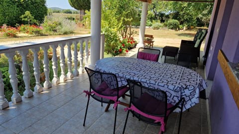 Balcony/Terrace, Garden view