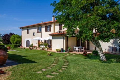 Property building, Garden view