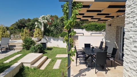 Vila Hrvatska Apartment in Šibenik-Knin County, Croatia